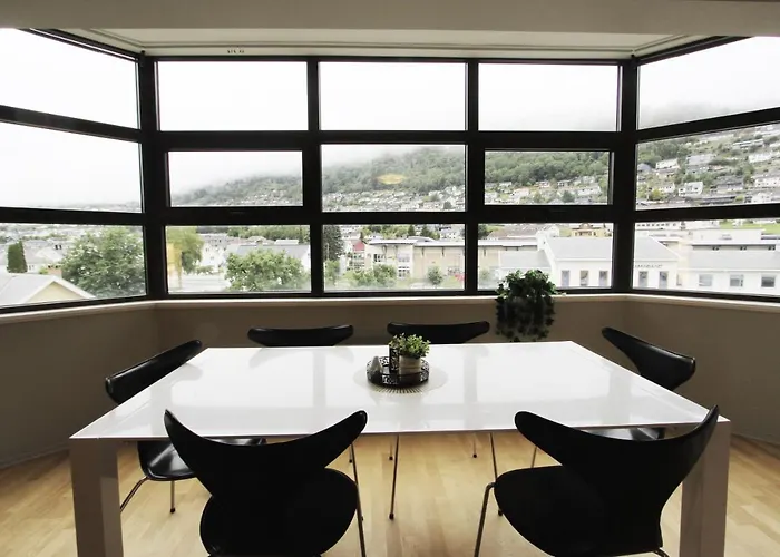 Apartamento Beautiful With 3 Bedrooms Sogndal