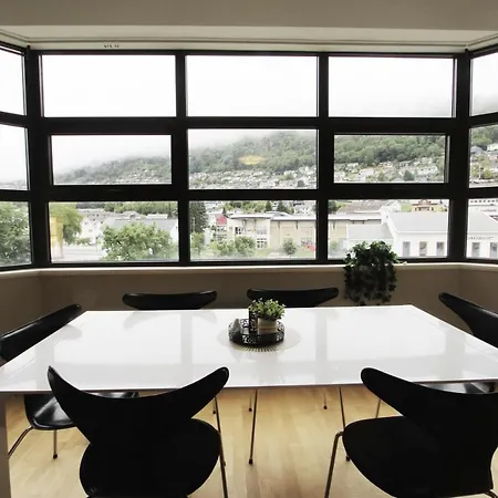Lägenhet Beautiful With 3 Bedrooms Sogndal